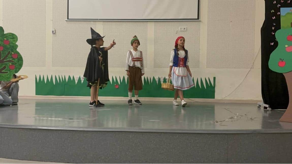  “Bu Masal Bizim” ve “Altı Adımda Okul Otobüsü”  Tiyatro Oyunları Seyirciyle Buluştu